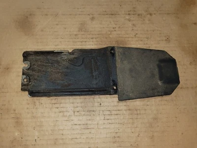 Motosierra Mcculloch Pro Mac 610 OEM placa inferior pieza de motosierra usada Foto 1 de 4