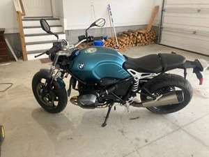 2022 BMW Other - Picture 1 of 8