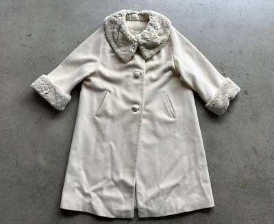 Vintage 1960s Wool & Rabbit Fur Collar & Cuffs Ivory / Cream Coat Size XL - Image 1 of 4
