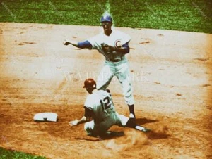 ED635 Ernie Banks Makes Relay Throw 1958 8x10 11x14 16x20 Oil Painting Photo - Picture 1 of 1