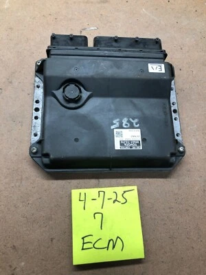 Módulo de control informático motor electrónico Lexus ES350 ECM 2011 ECU 89661-33J70 Foto 1 de 4