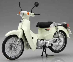 Fujimi 1/12 Honda Super Cub 110 Classical White Next Series - Picture 1 of 3