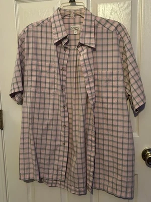 Крокодил коротким рукавом на пуговицах размер большой розовый, зеленый и синий - Изображение 1 из 2