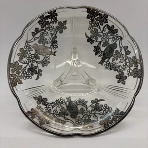 Cambridge Glasschale mit Fuß und Silberüberfang Vögel Blumen Bonboniere Vintage - Bild 1 von 13
