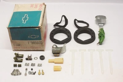 NOS 1960's Chevrolet Truck Suburban Panel Accessory Back-Up Lamp Parts 985970 - Image 1 of 4