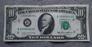 1985 $10 TEN DOLLAR BILL FEDERAL RESERVE NOTE NEW YORK NY VINTAGE OLD CURRENCY - Picture 1 of 8