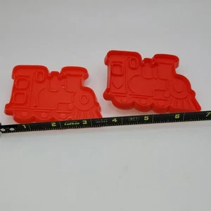 Red Train Cookie Cutters ~ Set of Two ~ Vintage red plastic press tab - Picture 1 of 4