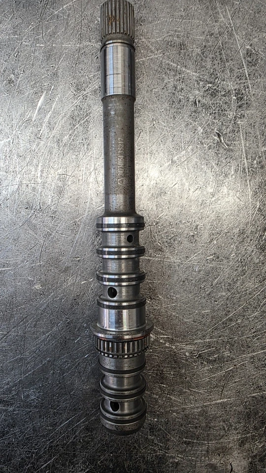 Chevy Colorado 2018 eje de entrada 8L45 usado Foto 1 de 2