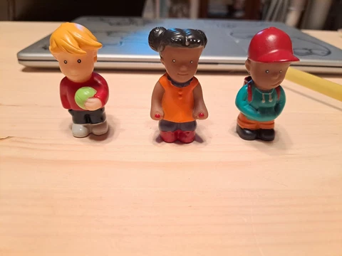 Lot of 3 Battat Figures African American Boy & Girl Blonde Boy 2.5" School Cover