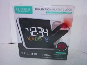 La Crosse Tech Projection Alarm Clock w/ Indoor Temperature & Calendar - Picture 1 of 3
