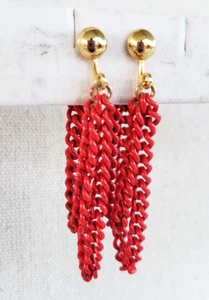 Vintage Celebrity Red Enamel Fringe Chain Gold Tone Dangle Clip Earrings 2-3/16" - Picture 1 of 6