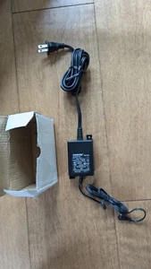 OEM Genuine Shure PS21US AC Adapter Tested working FREE SHIPPING - Picture 1 of 1
