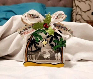 Nativity Ornament - Picture 1 of 2