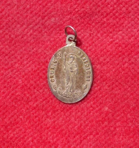 Saint Benoit : Petite Médaille Pendentif Argent ! - Picture 1 of 2