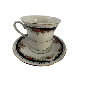 LYNNS BENNINGTON FEINPORZELLAN TASSE & UNTERTASSE - 2er SET - Bild 1 von 7