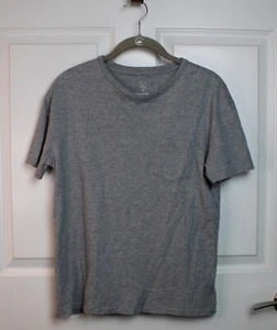 Boy's Gap Teen Heather Grey Organic Cotton Short Sleeve Pocket T-Shirt Sz 14-16 - Picture 1 of 3
