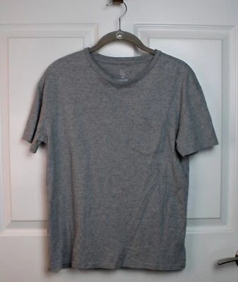Boy's Gap Teen Heather Grey Organic Cotton Short Sleeve Pocket T-Shirt Sz 14-16 - Image 1 of 3