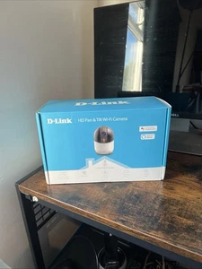 D-Link  HD Pan Tilt Wi-Fi Camera DSC-8515LH - Picture 1 of 7