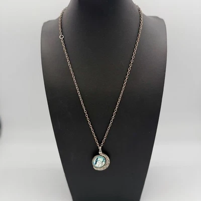 Jack and Sally Pesadilla Antes de Navidad Luna Colgante Dije Media Luna Collar Foto 1 de 4