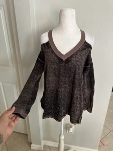 Rock & Republic Damen Cold Shoulder V Neck Grunge Gr. L Braun - Bild 1 von 5