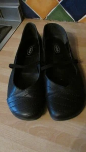 Schuh flat black leather shoes size 40 (7) fab condition - Picture 1 of 5