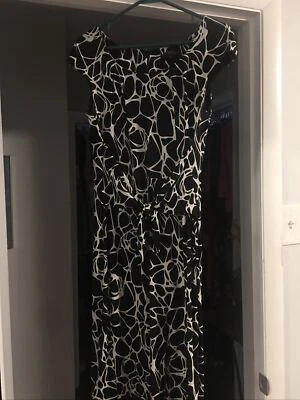 Vestido envolvente David Meister negro blanco patrón geométrico hasta la rodilla talla 8 Estados Unidos Foto 1 de 4