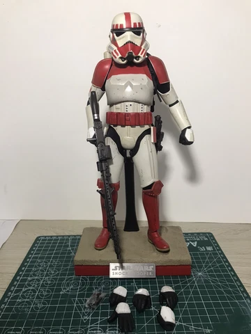 Hot Toy Star Wars Shock Trooper 1/6 Cover