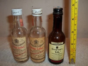 Vtg Lot Of 3 Less Than 1/2 Pint Empty Glass Whiskey Bottles Seagrams VO & Dewars - Picture 1 of 9