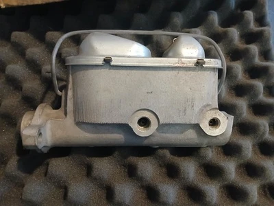 Cilindro maestro de freno NOS - Wagner F105806 - Bendix 2231591 Foto 1 de 3