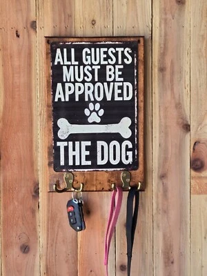 Correa/porta llaves para perro, letrero de metal montado en madera maciza, hecho a mano, nuevo Foto 1 de 4