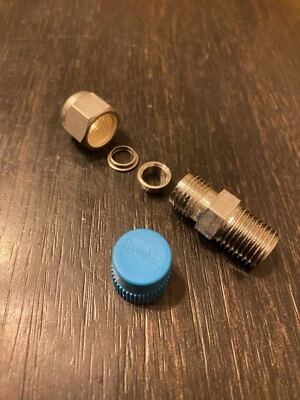 SWAGELOK SS-500-1-4 STAINLESS STEEL fitting 5/16”tube x 1/4”mnpt Connector - Image 1 of 3