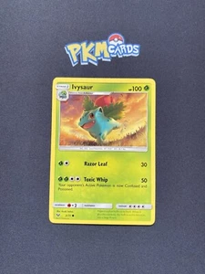 Juego de cartas coleccionables Pokémon Ivysaur Shining Legends 2/73 LP regular. - Imagen 1 de 3