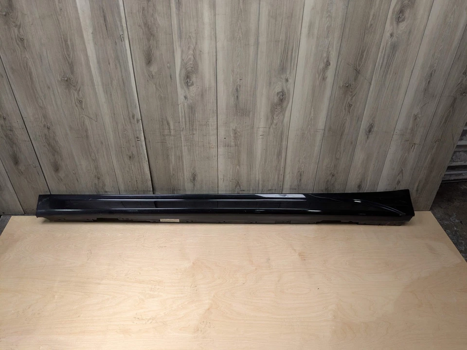 *12-18 OEM BMW F30 335 Left Driver Side Skirt Rocker Panel Black 475 Foto 1 de 4
