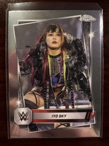 Topps Chrome WWE #99 2025 Iyo Sky - Imagen 1 de 2