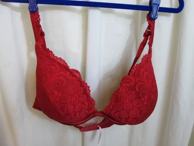 Cacique Womens Bra Red Lace Under Wire Plunge Push Up Satin 44C - Image 1 of 4