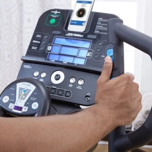 Life Fitness Crosstrainer „E3“ Trainieren wie ein Profi - Bild 1 von 22