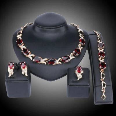 Nuevos conjuntos de joyas collar colgante de circón de cristal chapado en oro para mujer Foto 1 de 4