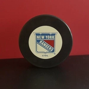 New York Rangers Puck - NHL - Official Licensed Product - Trench - Picture 1 of 3