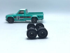 R304 Hot Wheels 1/64 Real Riders Set # Grigio Turbina Lungo 10 mm, Ruote in Gomma - Foto 1 di 4