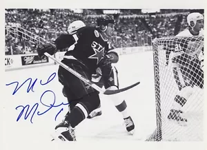 MIKE MODANO Signed MINNESOTA NORTH STARS 8X10 Photo w/COA - Picture 1 of 1