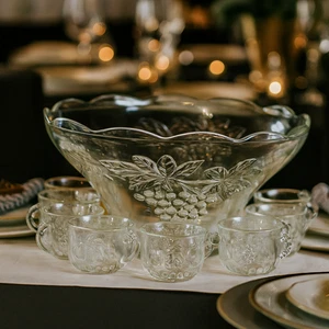 Vintage 1960s  Anchor Hocking Harvest Grape Punch Bowl 9 Cups and Hooks - Picture 1 of 10