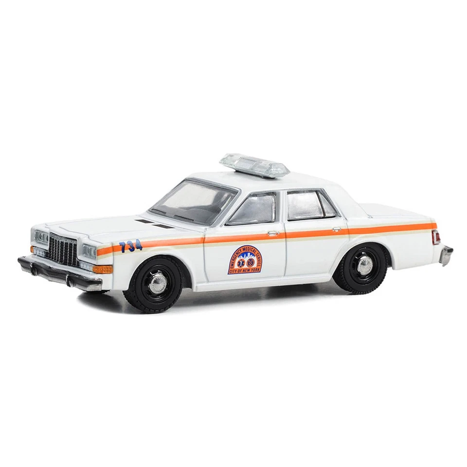 1/64 1983 Dodge Diplomat, NYC EMS Primi Rispondenti, Hobby Esclusivo GLT30444 - Immagine 1 di 3