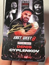 SIGNED DENIS CYPLENKOV EAST VS WEST 8 ARMWRESTLING LEGEND CARD