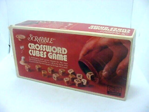 VINTAGE SCRABBLE BRAND CROSSWORD CUBES GAME 100 % COMPLETE 1976 DICES TIMER CUP