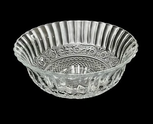 Vintage Crystal Clear Industries Trellis Serving Bowl Clear Glass 7 1/2” - Picture 1 of 8