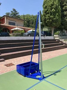 Impianto a traliccio in acciaio con dispositivo porta zavorra dotato di piastra - Foto 1 di 2