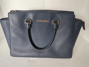 Michael Kors SELMA Large East West Satchel Navy 13 x 9.5 x 4.5" Crossbody Purse - Picture 1 of 12