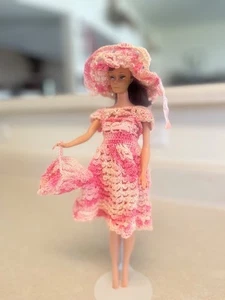 Vintage Barbie Dress Crochet Knit Pink Clothes NO DOLL - Picture 1 of 7