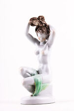 HEREND NAKED NUDE GLAMOUR LADY SITTING, HANDPAINTED PORCELAIN FIGURINE ! (P051)