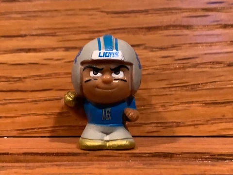 Jared Goff Teenymates Rare Detroit Lions Gold Shoes Cover